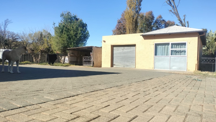5 Bedroom Property for Sale in Navalsig Free State